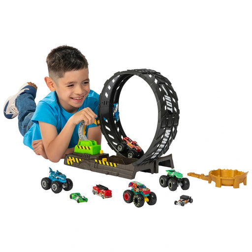 Hot Wheels Monster Trucks Epic Loop Challenge Playset with 8 Diecast Cars