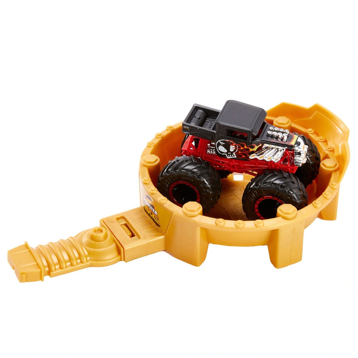 Hot Wheels Monster Trucks Epic Loop Challenge Playset with 8 Diecast Cars